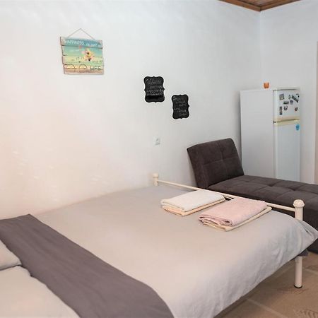 Safe And Cozy Studio In Xanthi! Eksteriør bilde