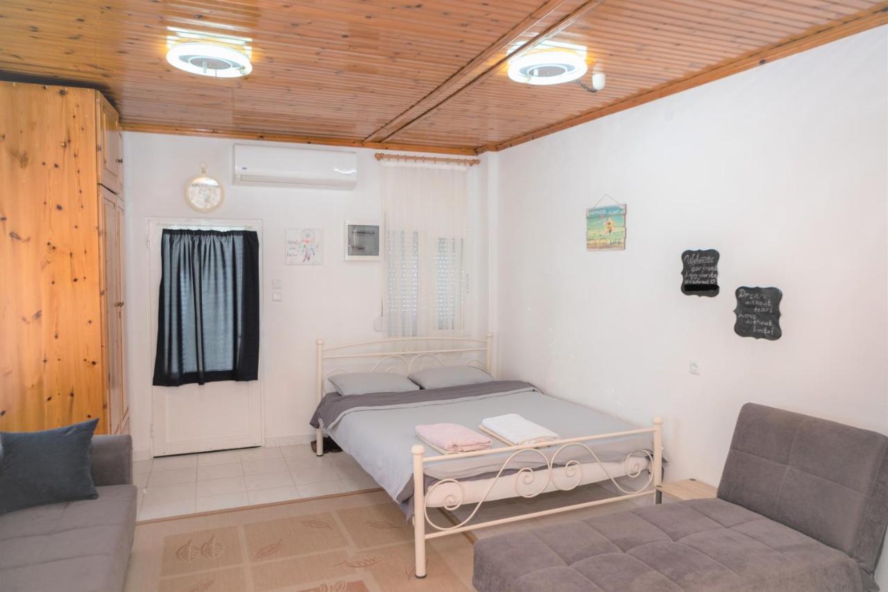 Safe And Cozy Studio In Xanthi! Eksteriør bilde